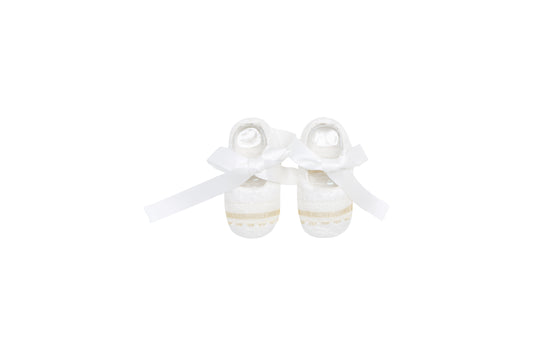 Hanakimi Kids Handcrafted Golden Lace Baby First Walkers